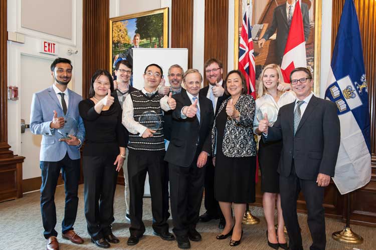 photo of Polanyi, Goh and winning inventors