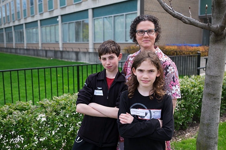 Daphna Heller and her sons picture