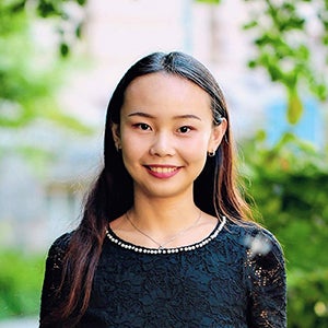 Janice Zhou