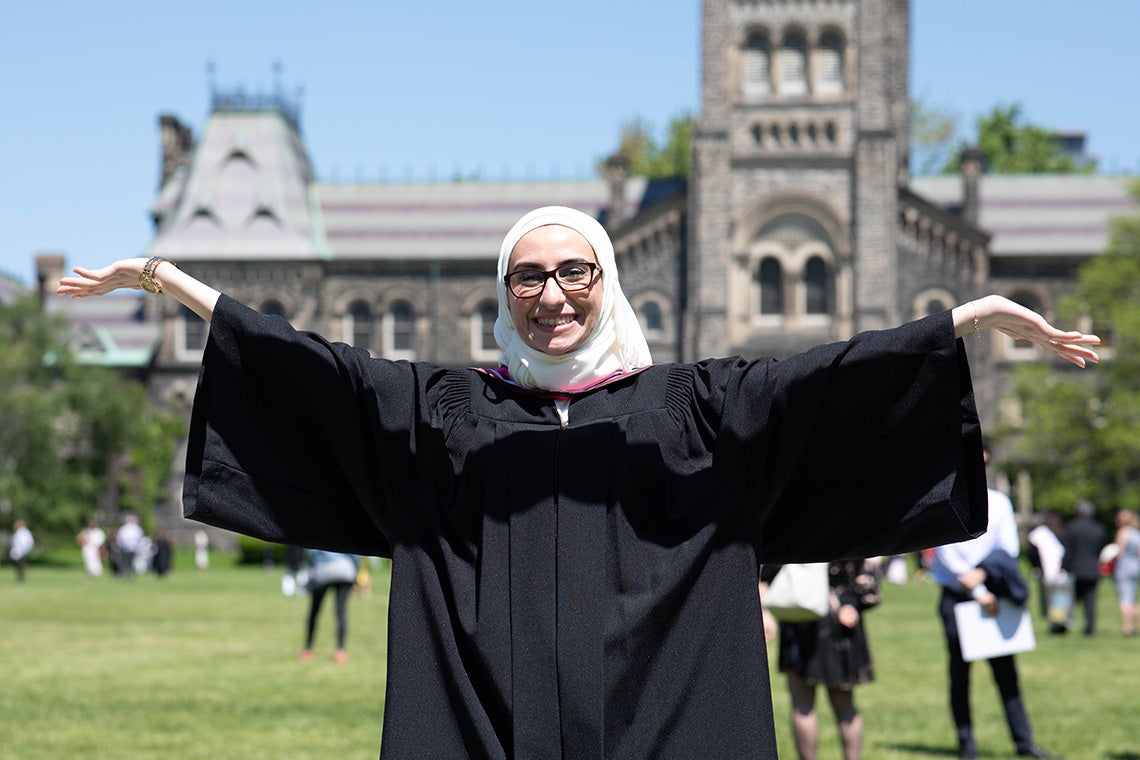 Portrait of Noura Al-Jizawi outside at front campus