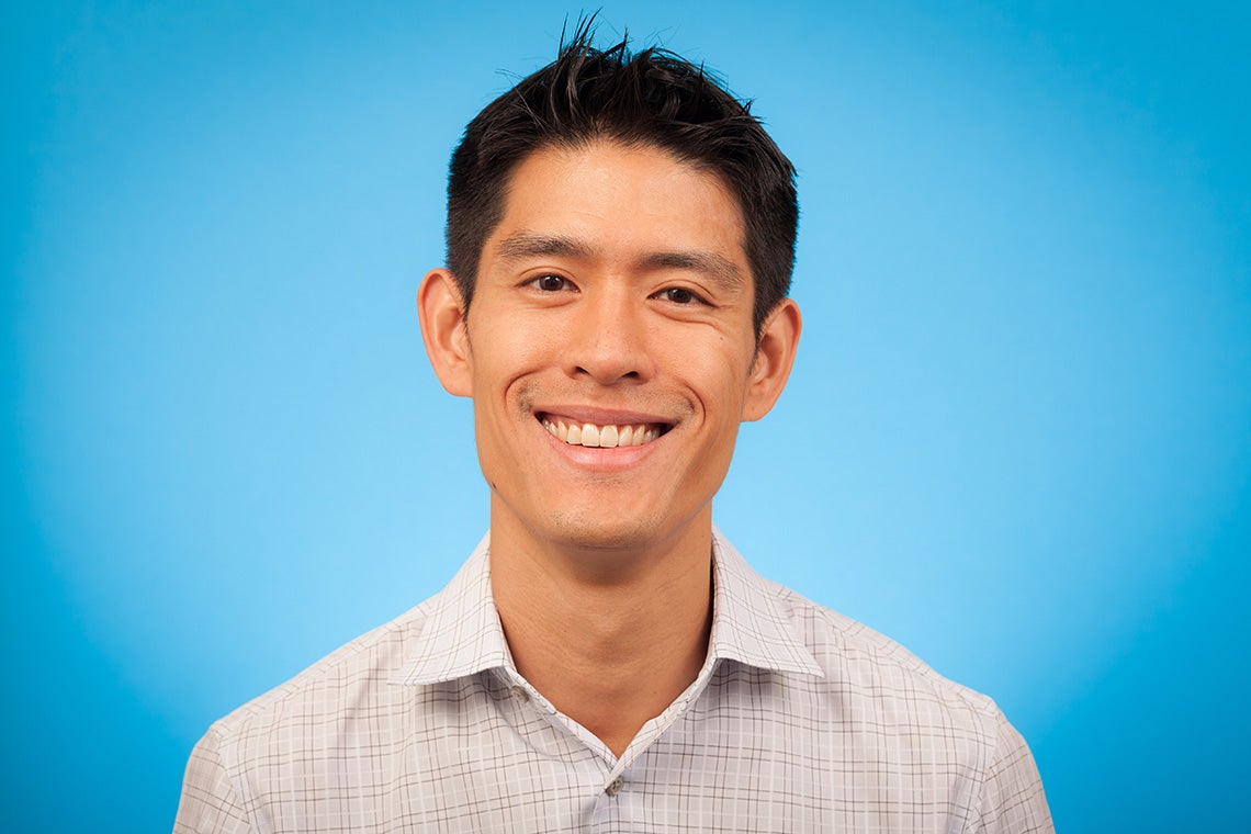 headshot of Darrell Tan