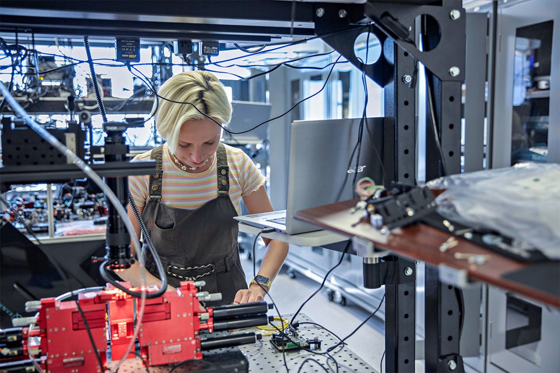 woman working in xanadu's lab in toronto