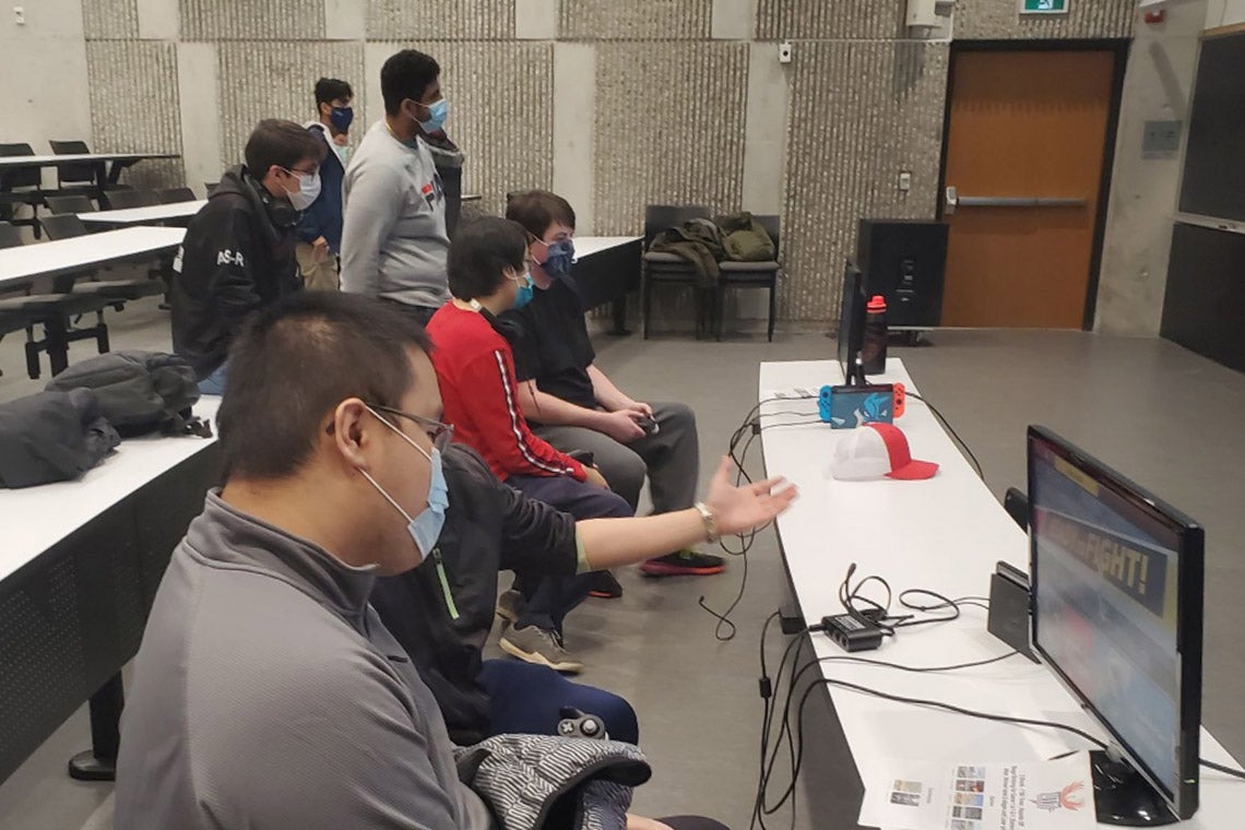 From eSports to Okay-pop, U of T hosts a whole lot of community-oriented golf equipment and scholar teams