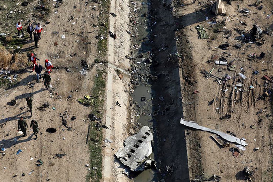 Photo of Flight 752 debris scattered on the ground