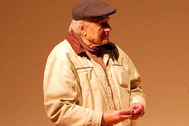 photo of Walter Kohn
