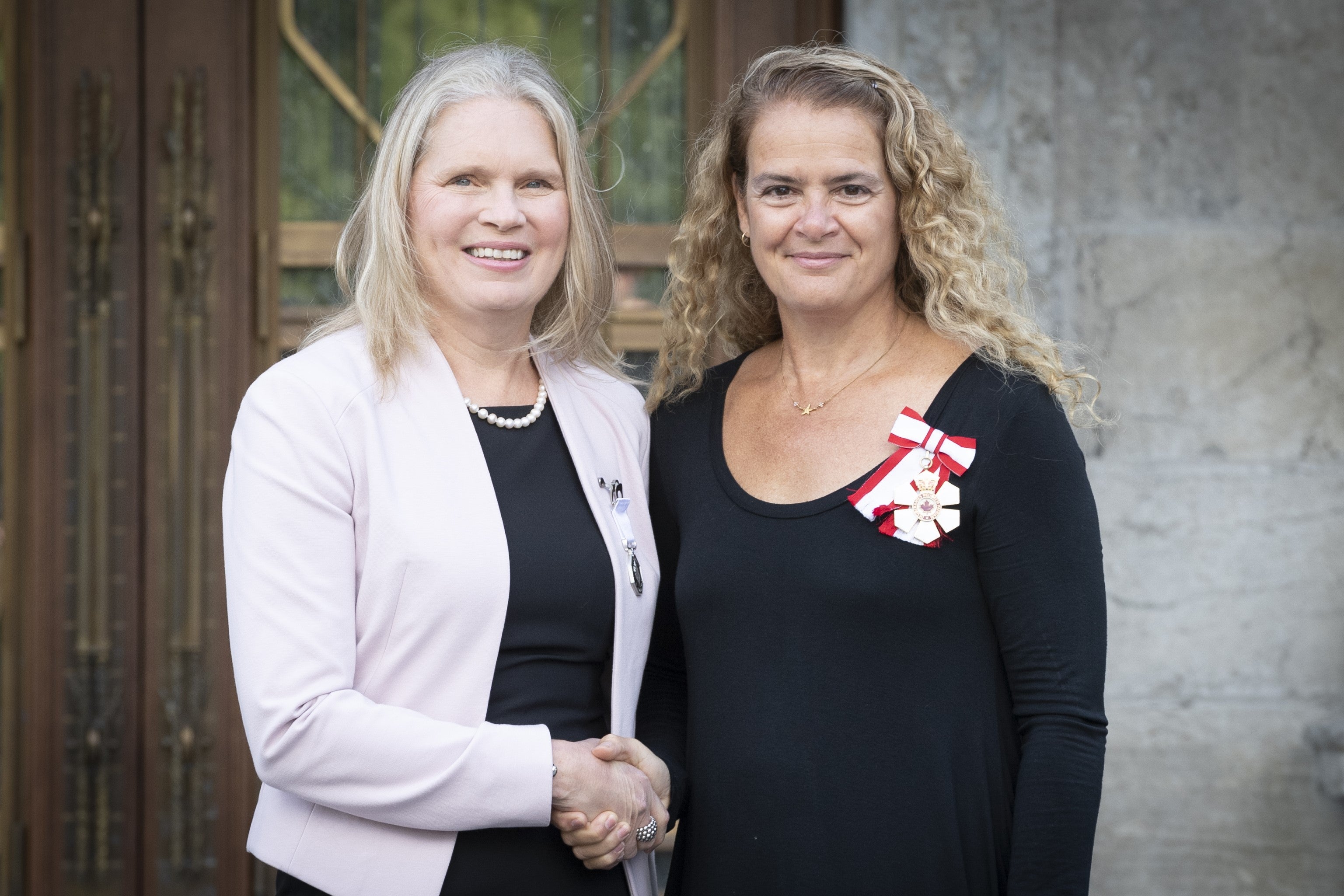 Susan Chatwood recieves Polar Prize from Governor General Julie Payette
