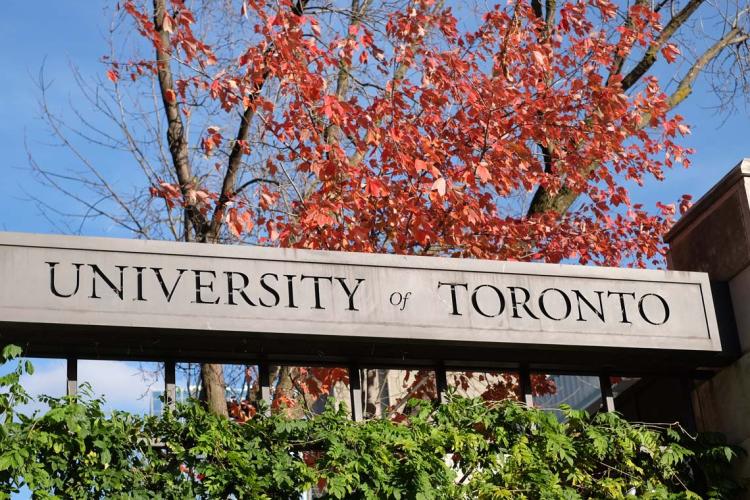 Photo of U of T sign