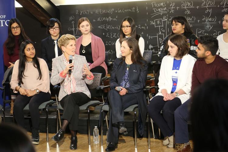 Photo of Wynne with students