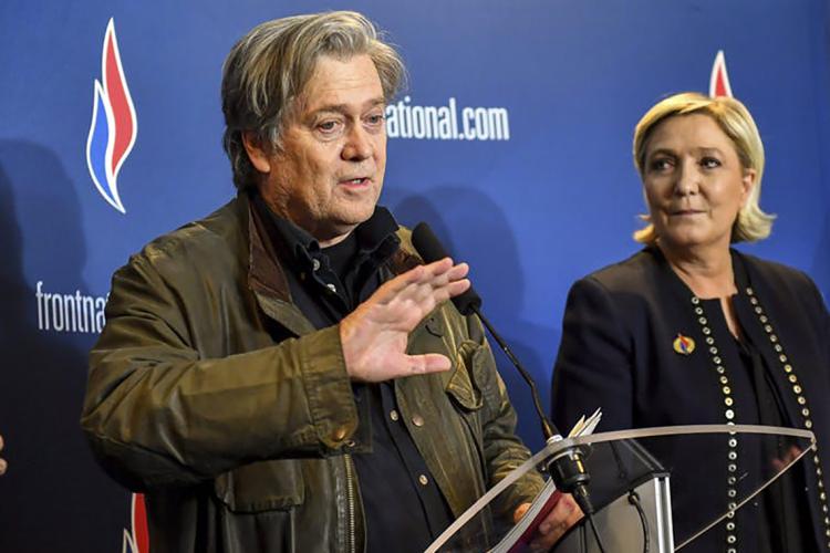 Photo of Steve Bannon and Marine Le Pen