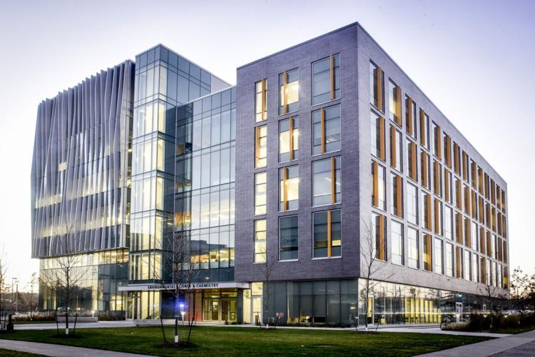 Photo of Enviromental Science and Chemistry building