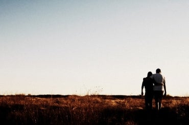 Couple in horizon