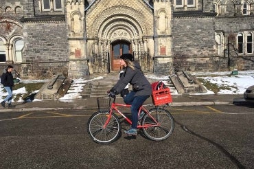 Photo of Léa Ravensbergen cycling