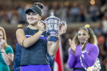 Bianca Andreescu in foreground with Serena Williams in background