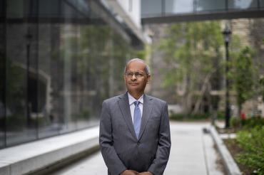 A portrait of Vivek Goel