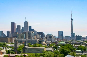 U of T campus and toronto skyline with cn tower in the background