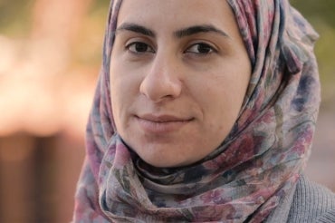 Photo of U of T student Noura Al-Jizawi