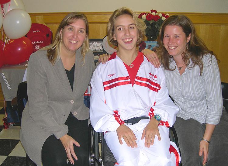 Kaley McLean (centre) visited Tina Doyle (left)